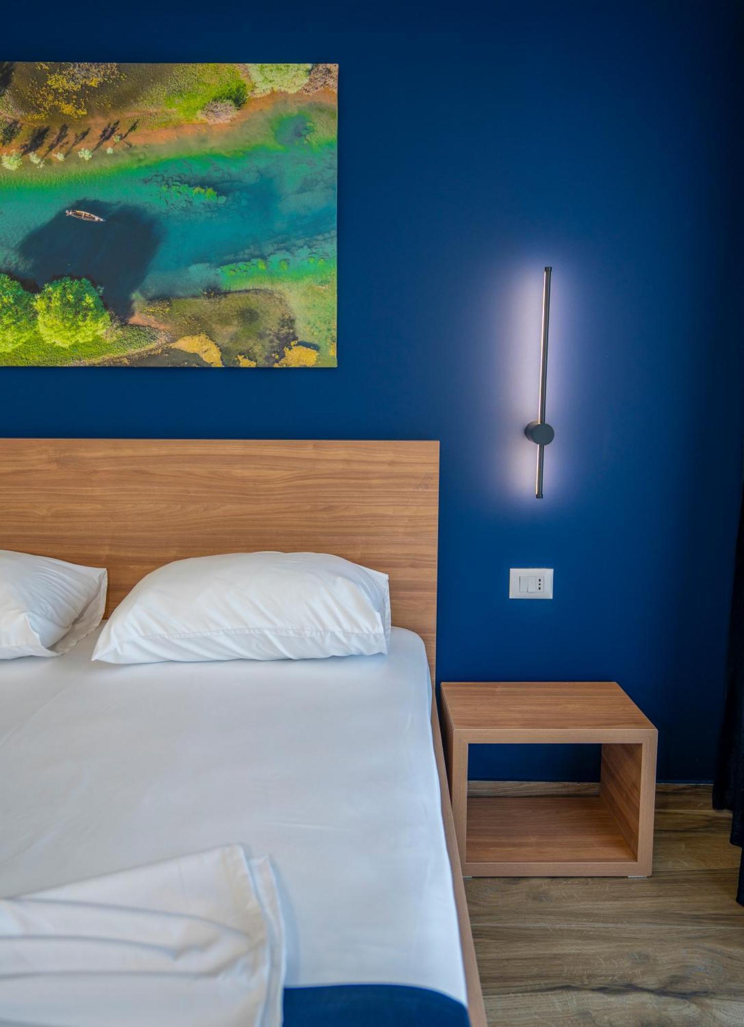 Hotel Sela 3*